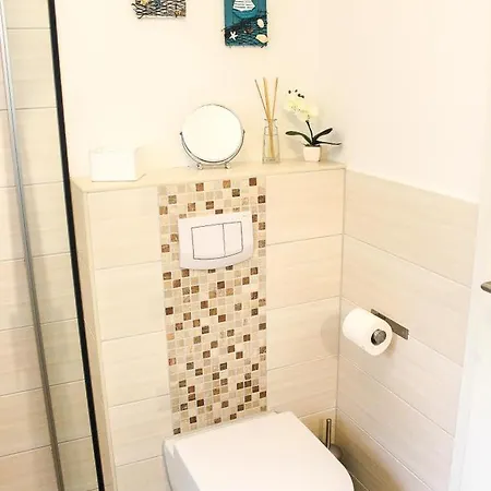 Ferienwohnung Strandhaus Mowenberg App. 11 Apartman